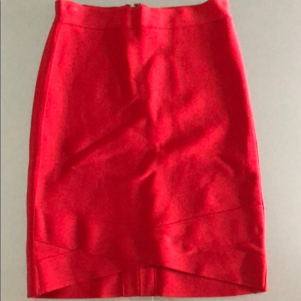 BEBE SKIRT